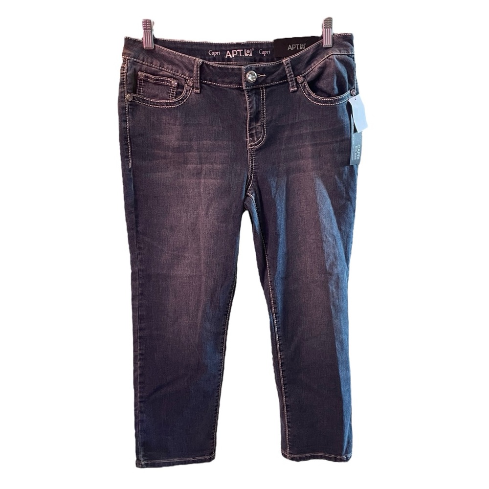 Apt 9 Y2K Bedazzled Mid Rise Capri Jeans